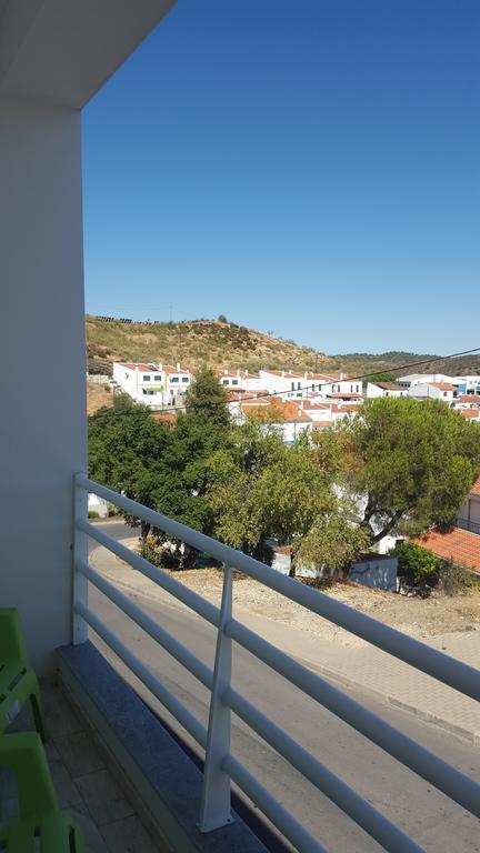 Hospedaria Flor Do Guadiana Mértola Oda fotoğraf